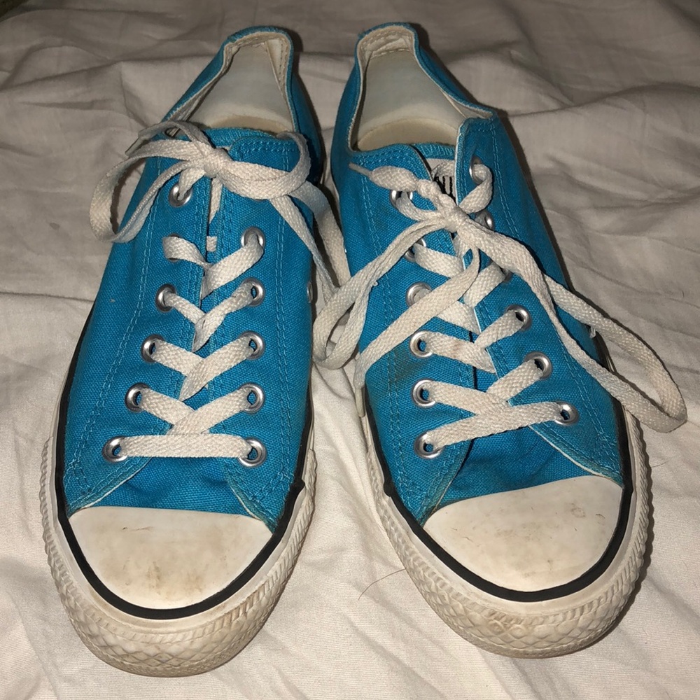 Converse Low Tops